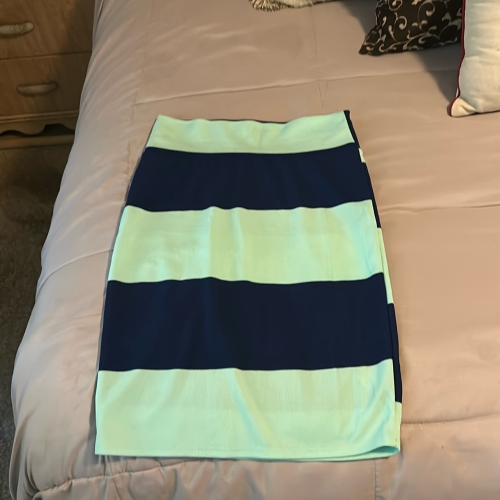 Lularoe  Pencil  skirt
